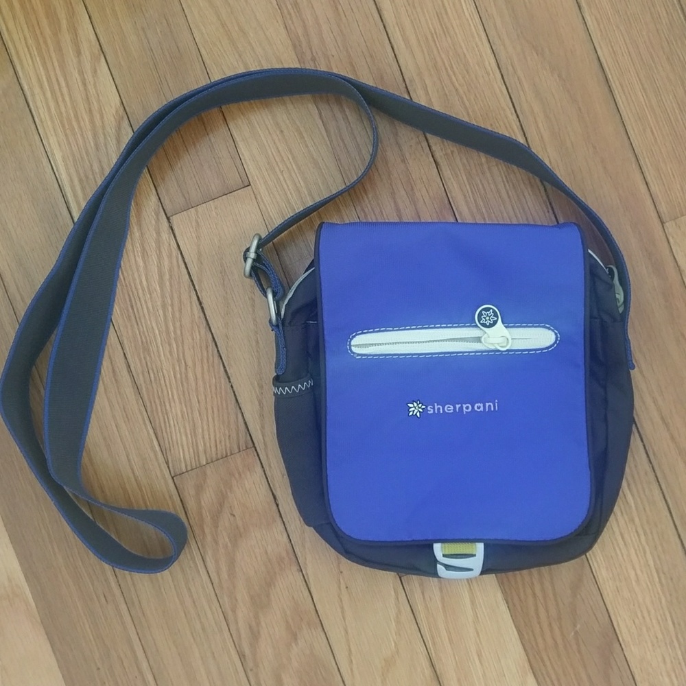 SHERPANi -Crossbody